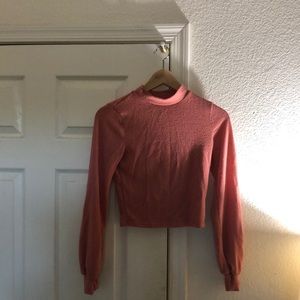 Long sleeve crop top